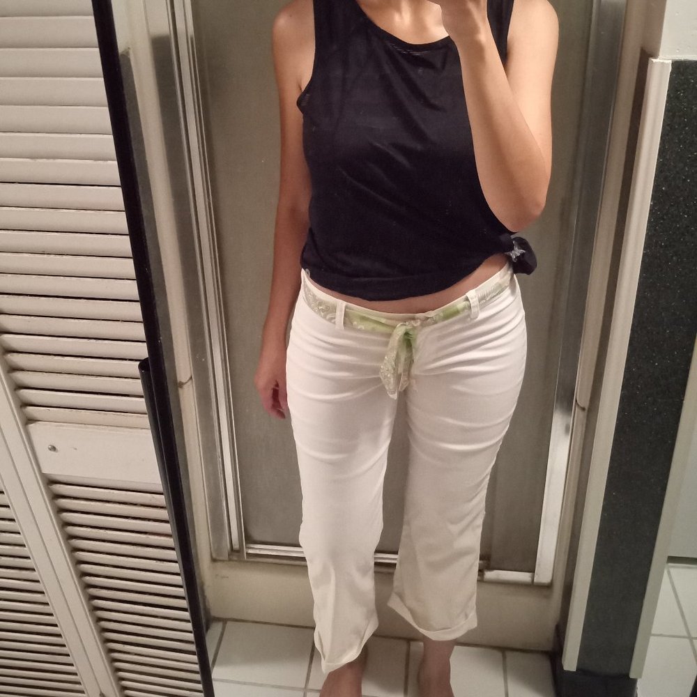 Women's Rampage white capri pants Size 5